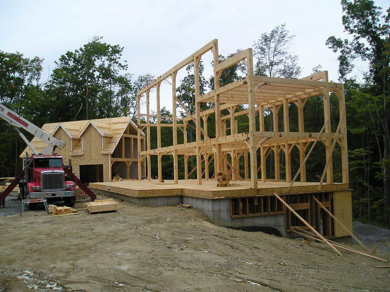 Timber frame structure of a colonial