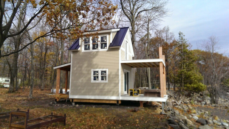 timber-frame-camp-in-grand-isle-vt-3