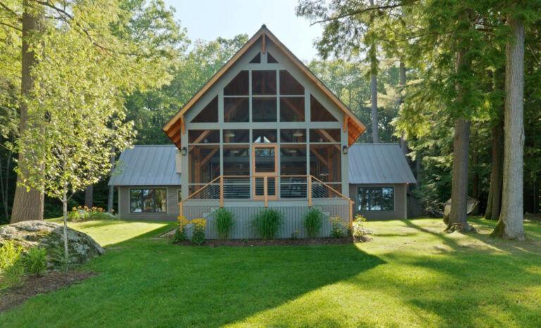 timber-frame-cape-living-room-in-salisbury-vt-7