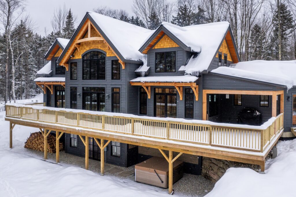 Complex building shape - rectangular timber frame garage