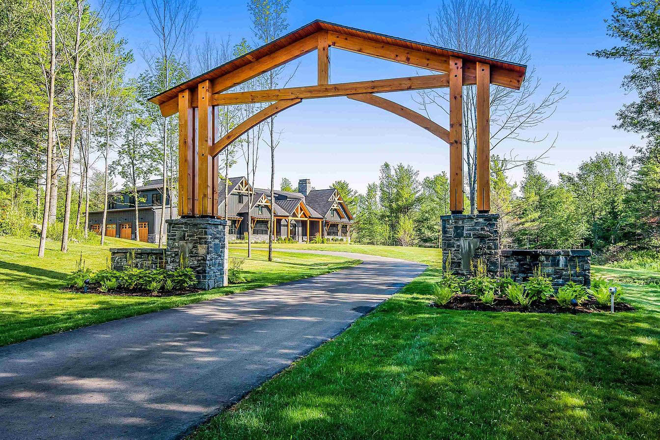 Timber Frame Driveway Entry
